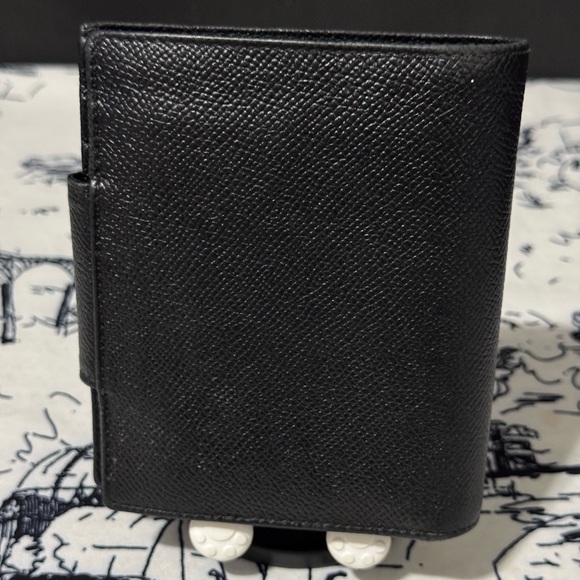 Bvlgari Leather Wallet - Picture 2 of 6